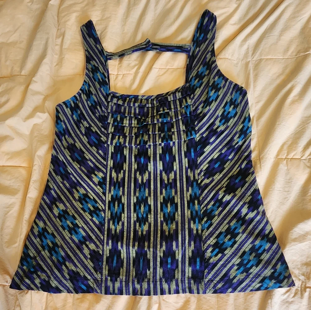 Patterned Square-Neck Tank Top - Picture 2 of 7